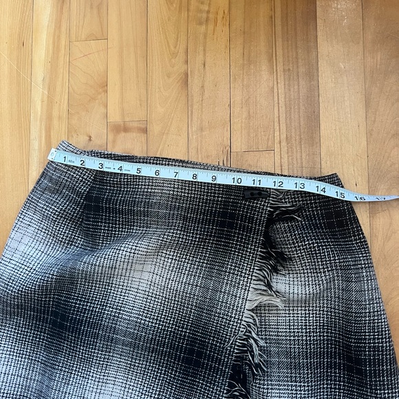 Daniel Hechter Long Skirt Size 10 Dark Academia Vintage Black Beige Plaid - Picture 6 of 6
